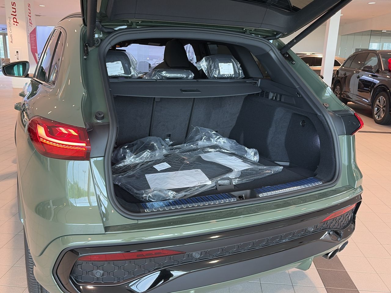 Audi SQ5  2026 à Toronto, Ontario