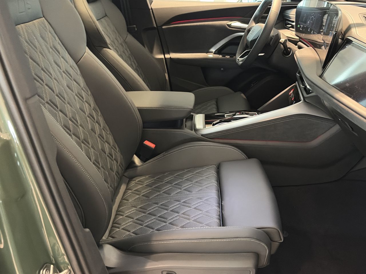 Audi SQ5  2026 à Toronto, Ontario