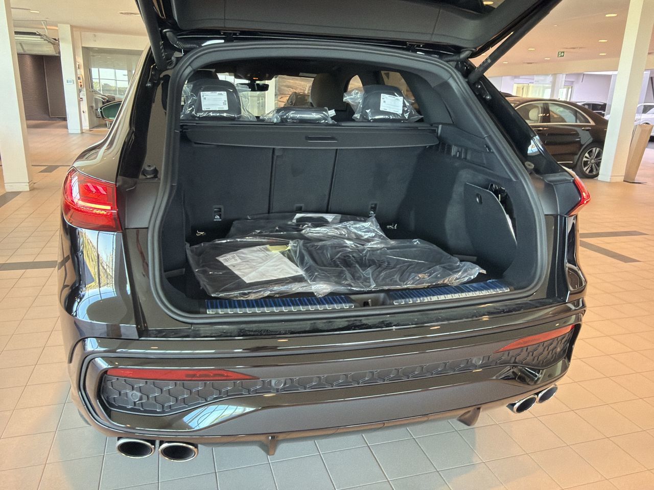 Audi SQ5  2026 à Toronto, Ontario