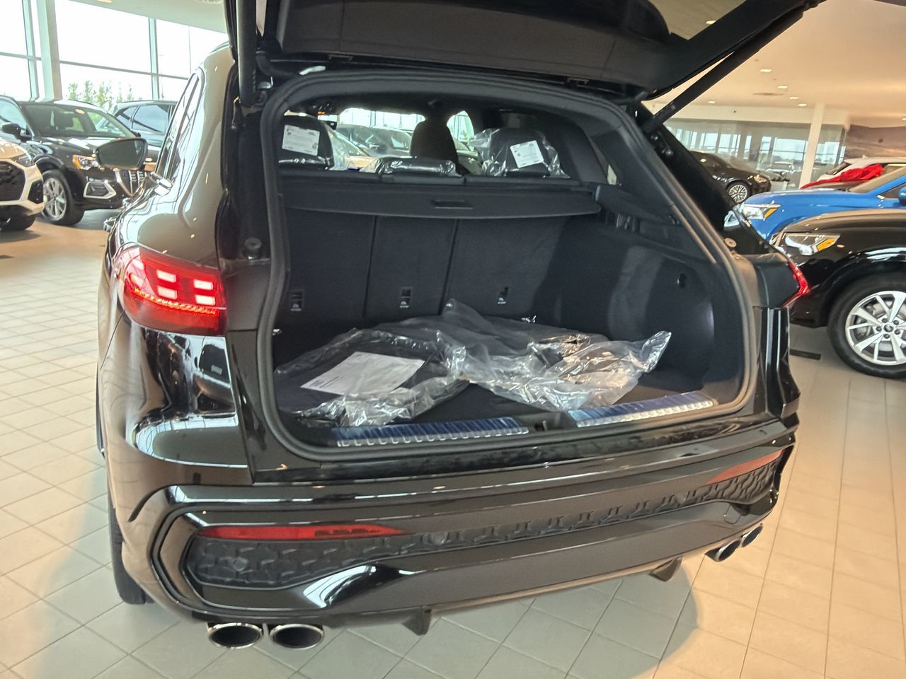 Audi SQ5  2026 à Toronto, Ontario