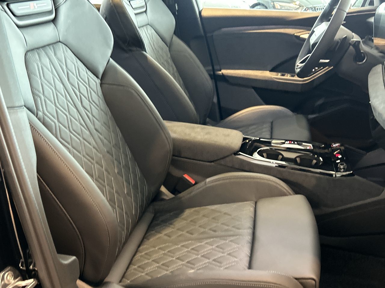 2025 Audi SQ6 e-tron in Toronto, Ontario