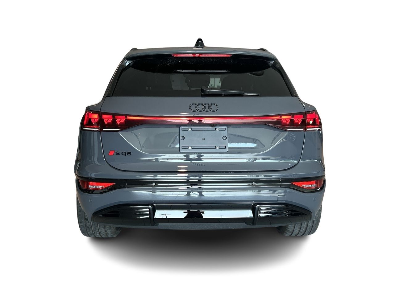 Audi SQ6 e-tron  2025 à Toronto, Ontario