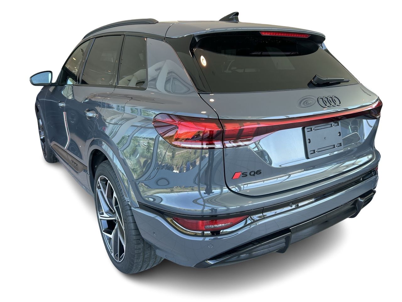 Audi SQ6 e-tron  2025 à Toronto, Ontario