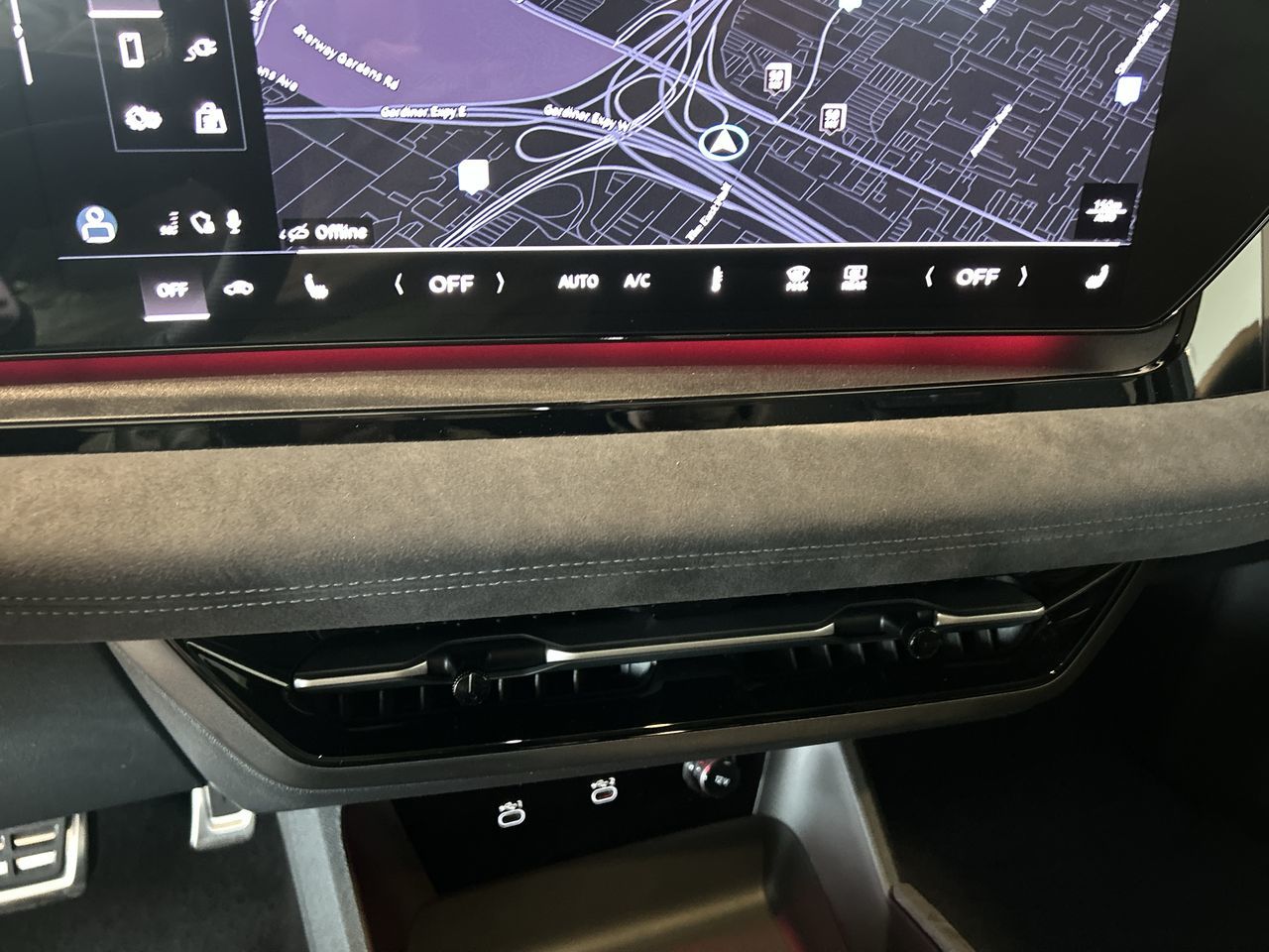 Audi SQ6 e-tron  2025 à Toronto, Ontario