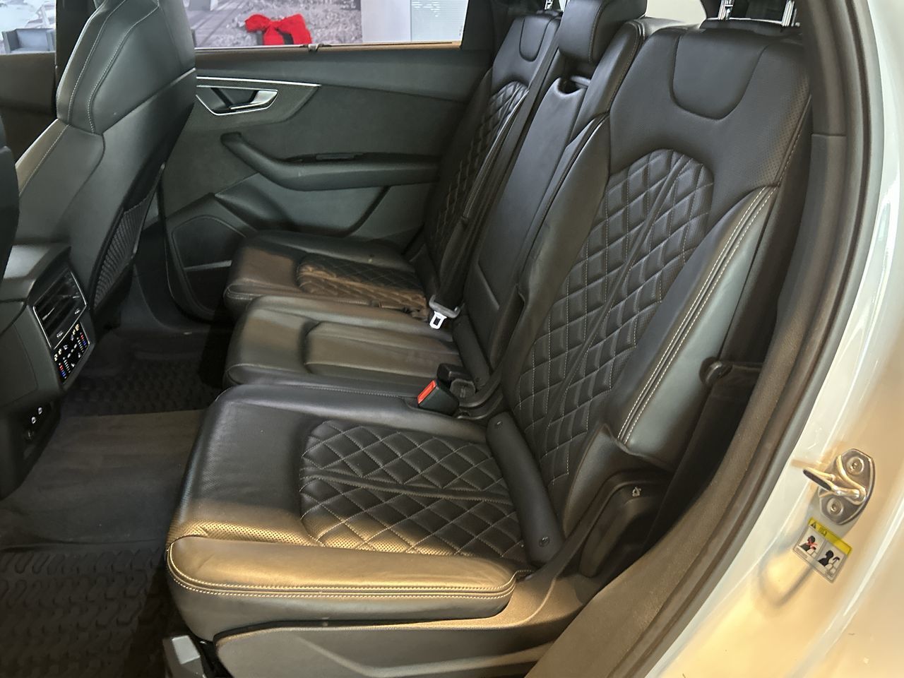2022 Audi SQ7 in Toronto, Ontario