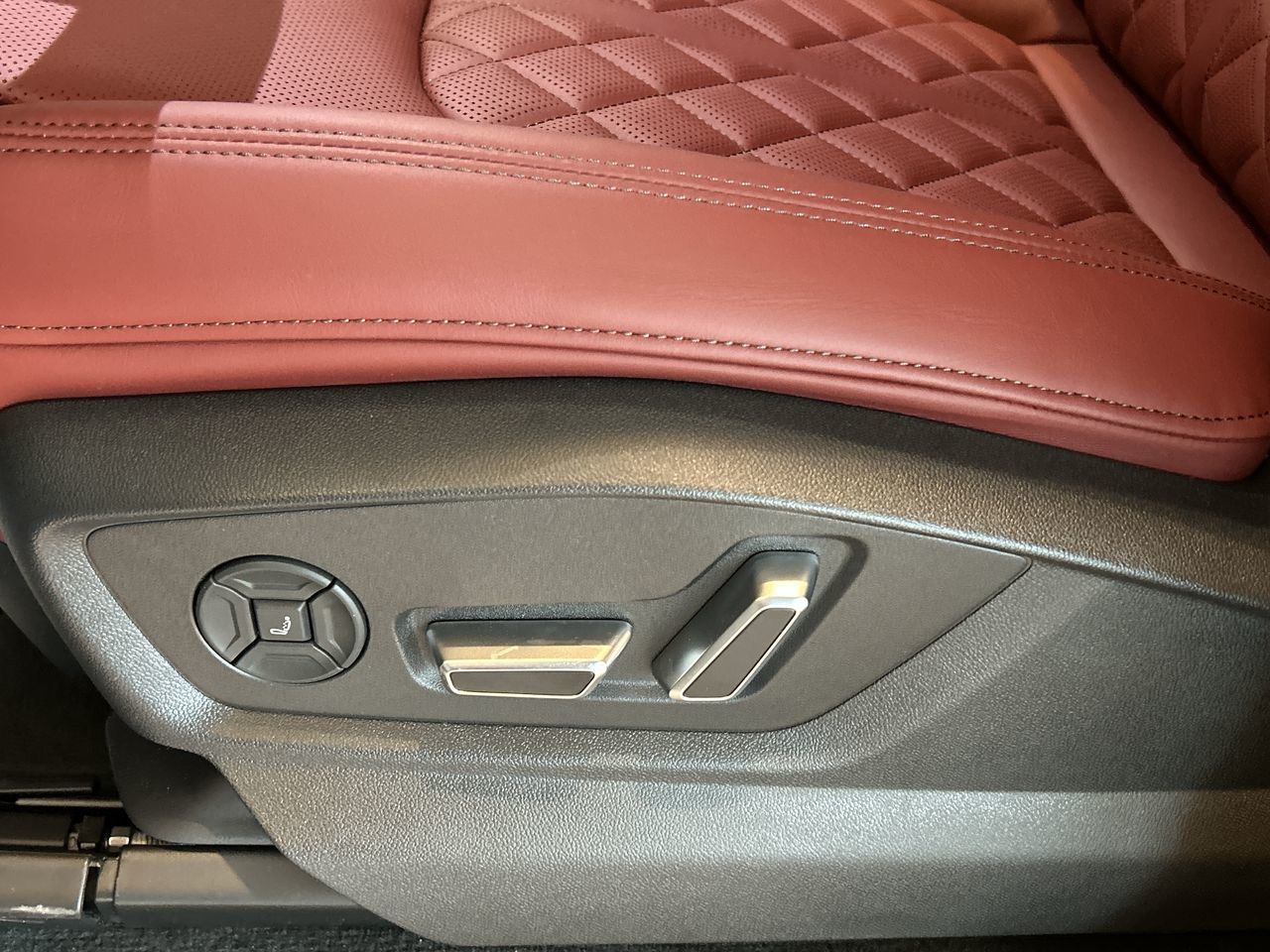 2026 Audi SQ7 in Toronto, Ontario