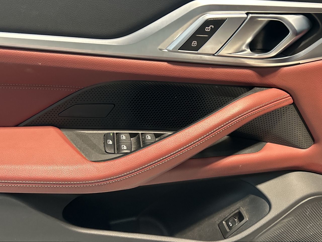 BMW i4  2023 à Toronto, Ontario