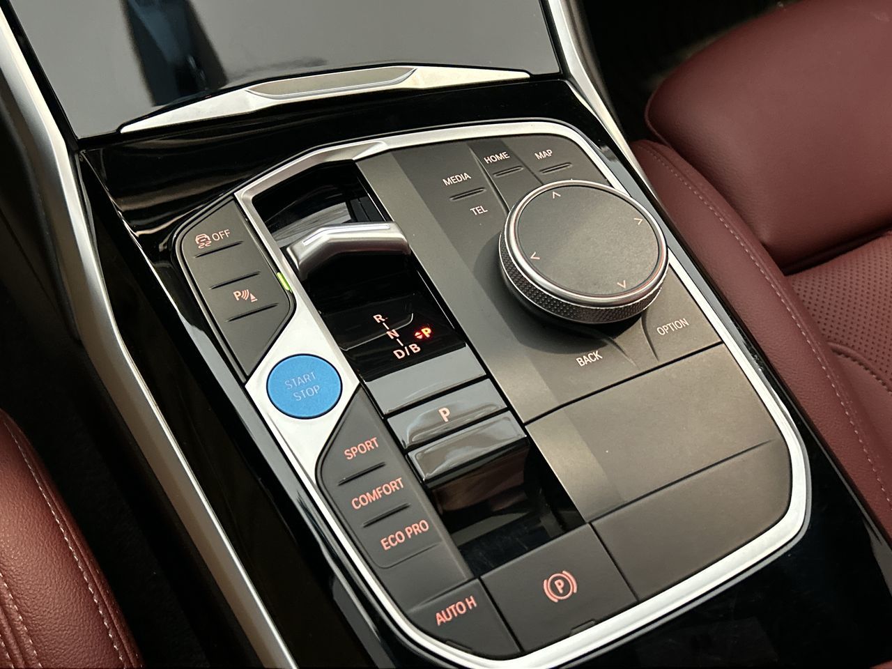 BMW i4  2023 à Toronto, Ontario