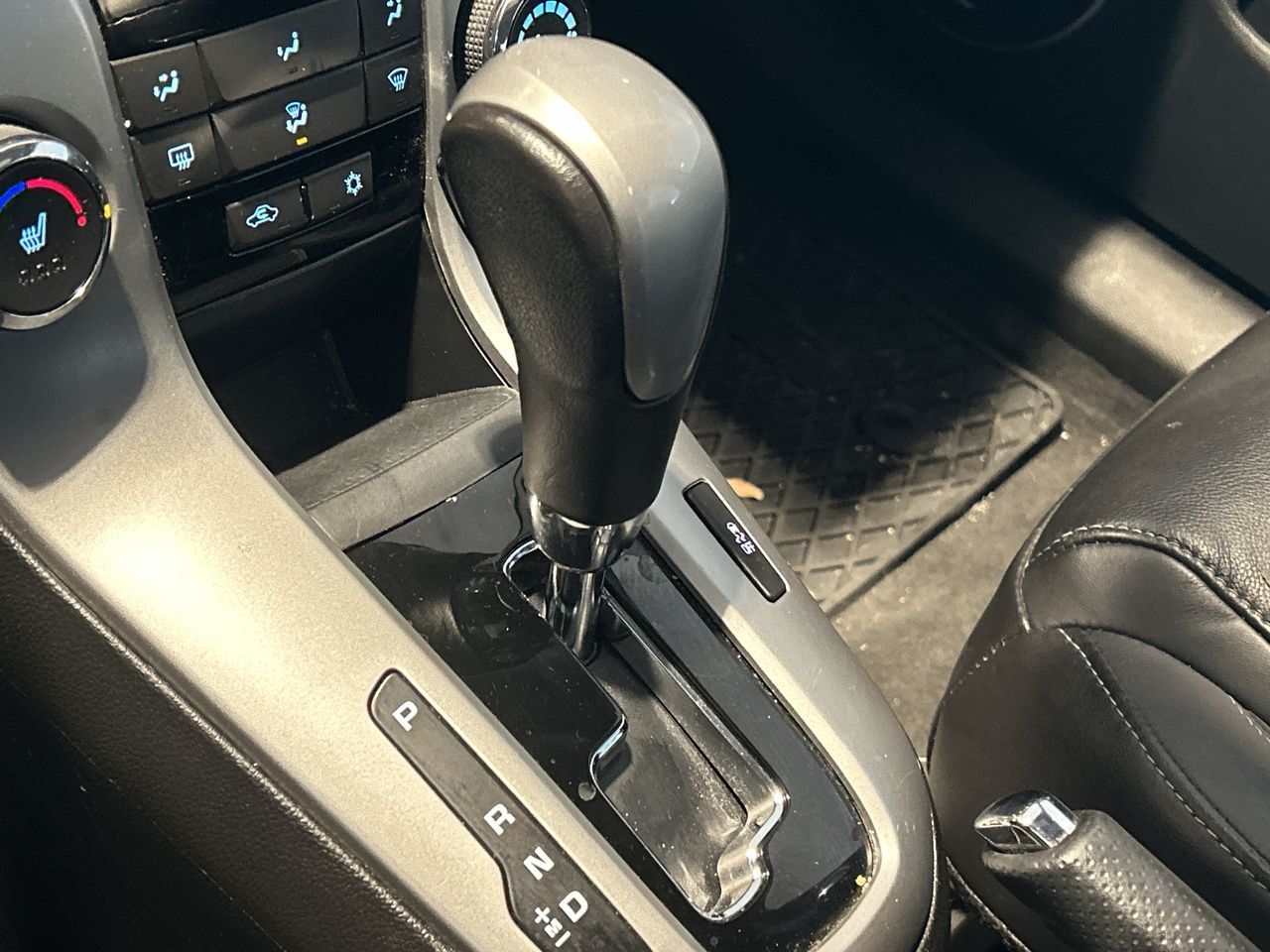 2014 Chevrolet Cruze in Toronto, Ontario