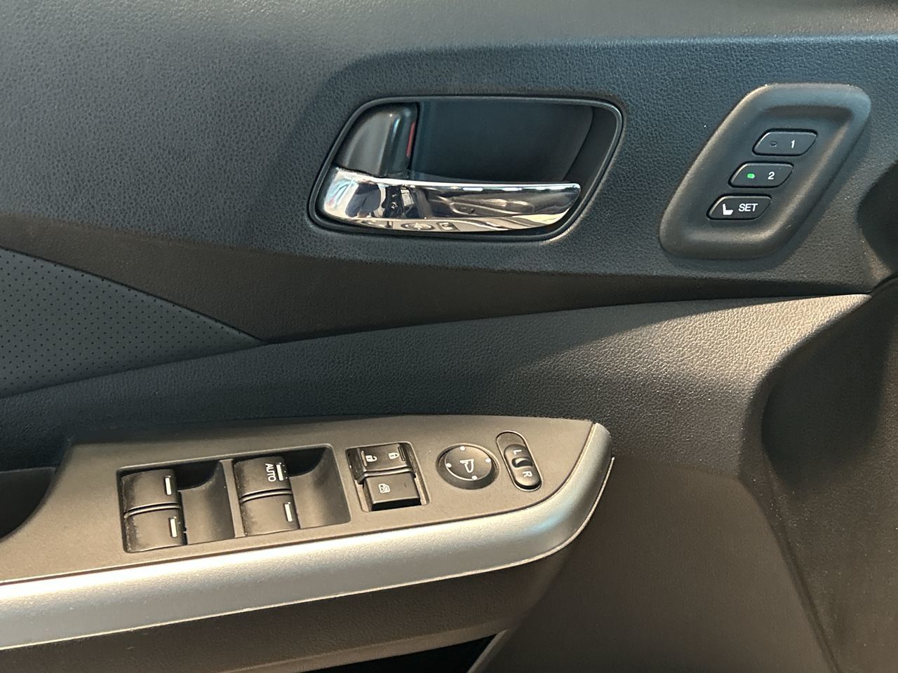 Honda CR-V  2015 à Toronto, Ontario