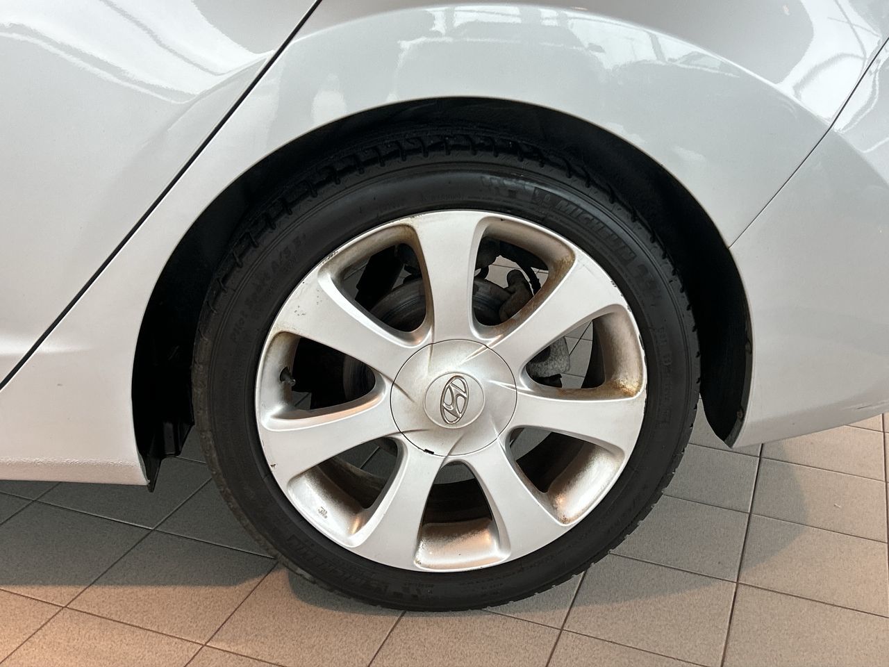 2013 Hyundai Elantra in Toronto, Ontario
