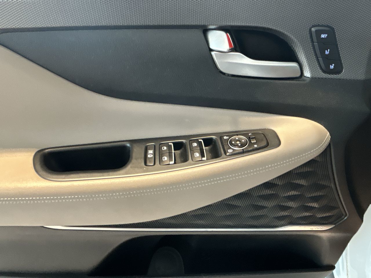 2020 Hyundai Santa Fe in Toronto, Ontario