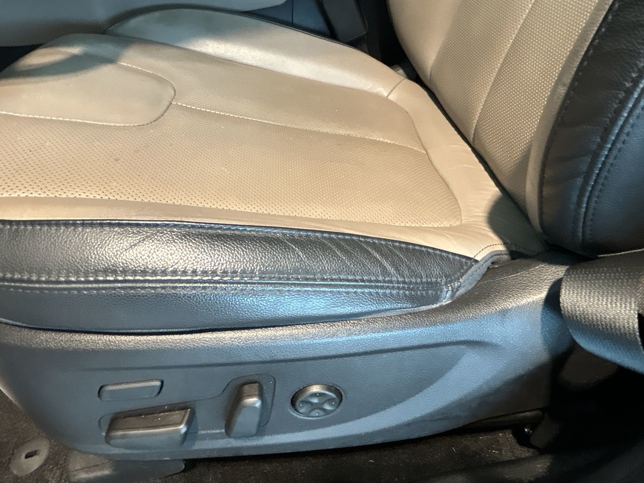 2020 Hyundai Santa Fe in Toronto, Ontario