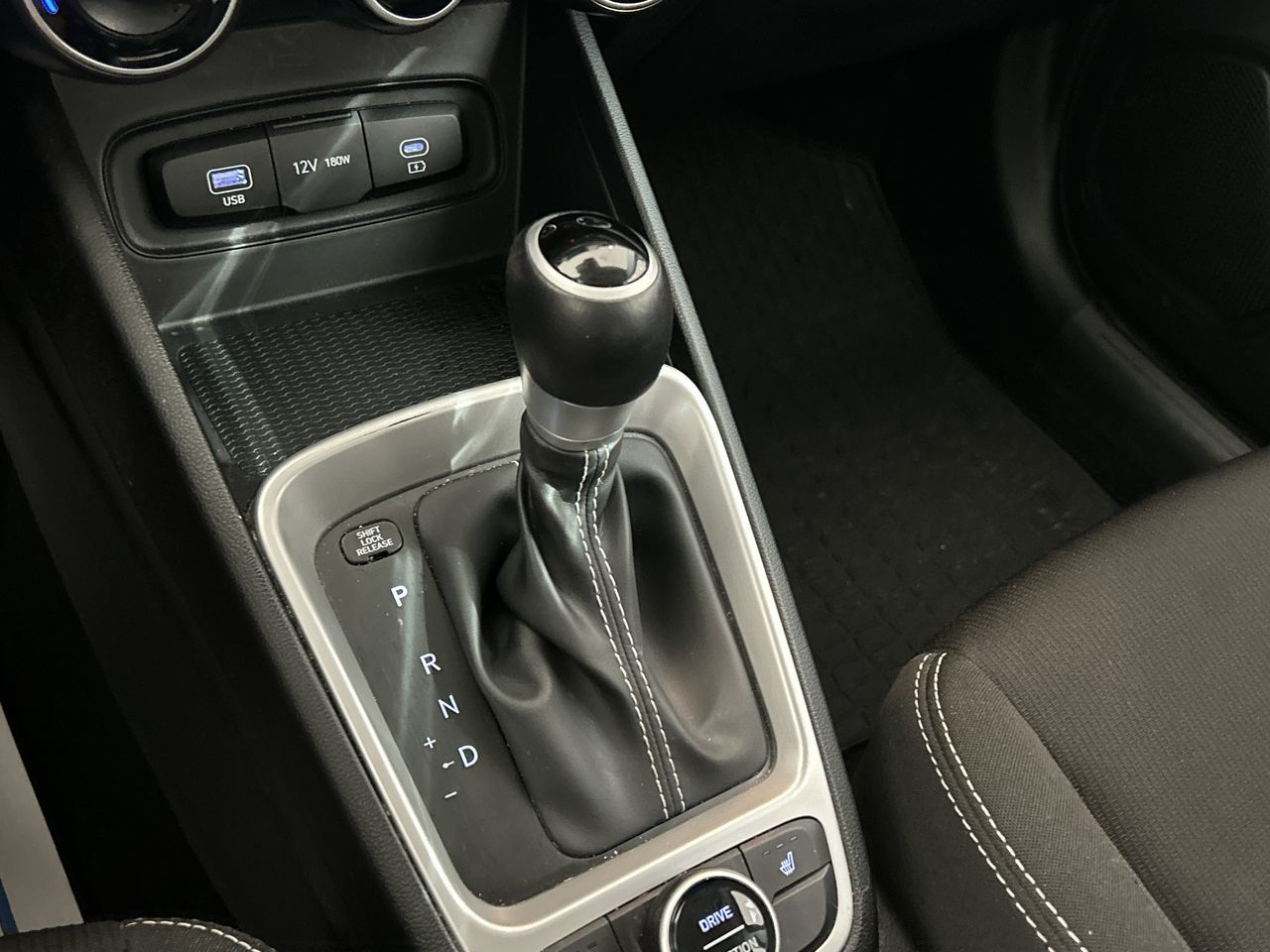 Hyundai Venue  2024 à Toronto, Ontario