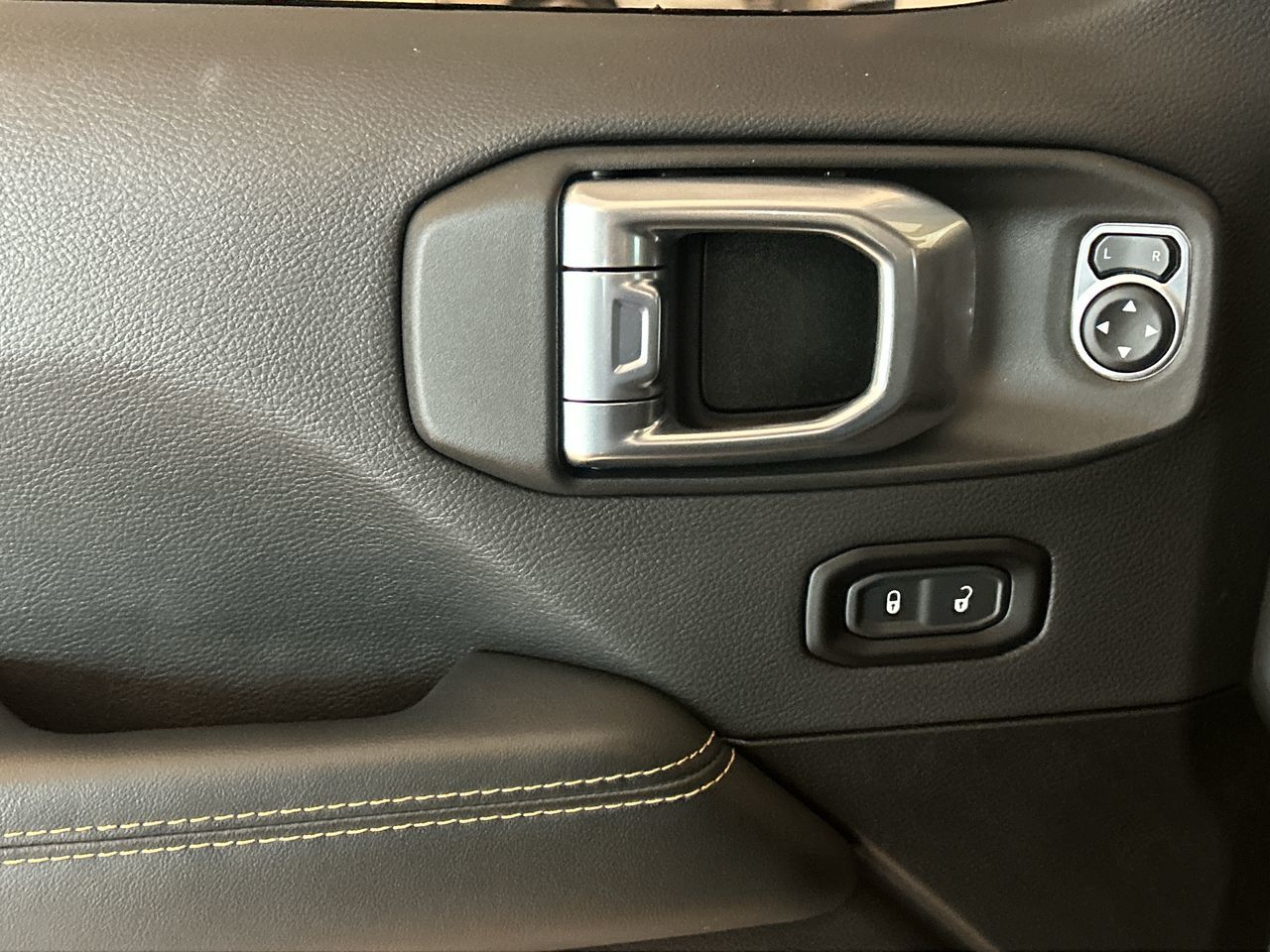 Jeep Wrangler  2024 à Toronto, Ontario