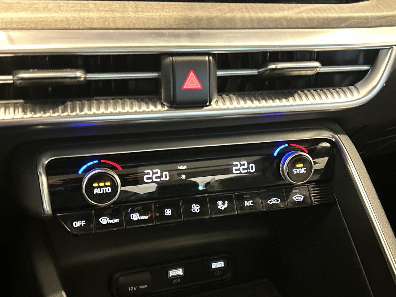 2023 Kia K5 in Toronto, Ontario