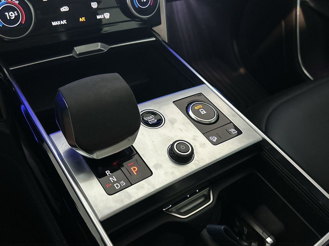 2023 Land Rover NEW RANGE ROVER in Toronto, Ontario