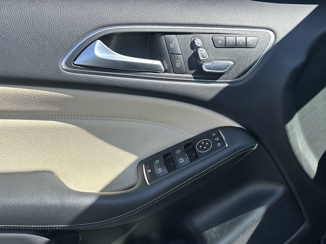 Mercedes-Benz B250  2016 à Toronto, Ontario