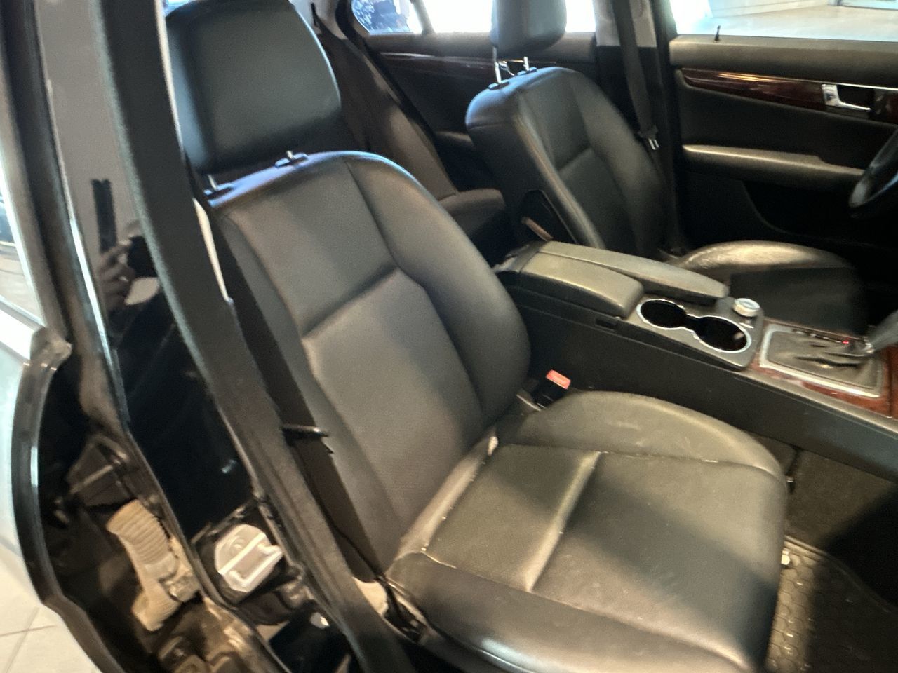 2011 Mercedes-Benz C250 in Toronto, Ontario