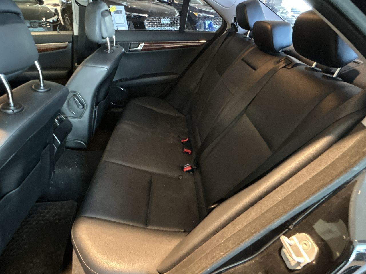 2011 Mercedes-Benz C250 in Toronto, Ontario