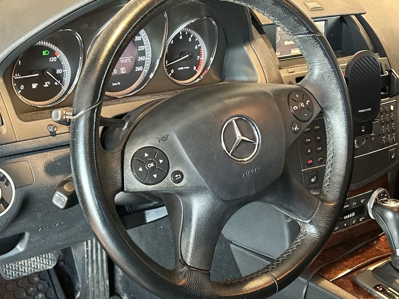 2011 Mercedes-Benz C250 in Toronto, Ontario