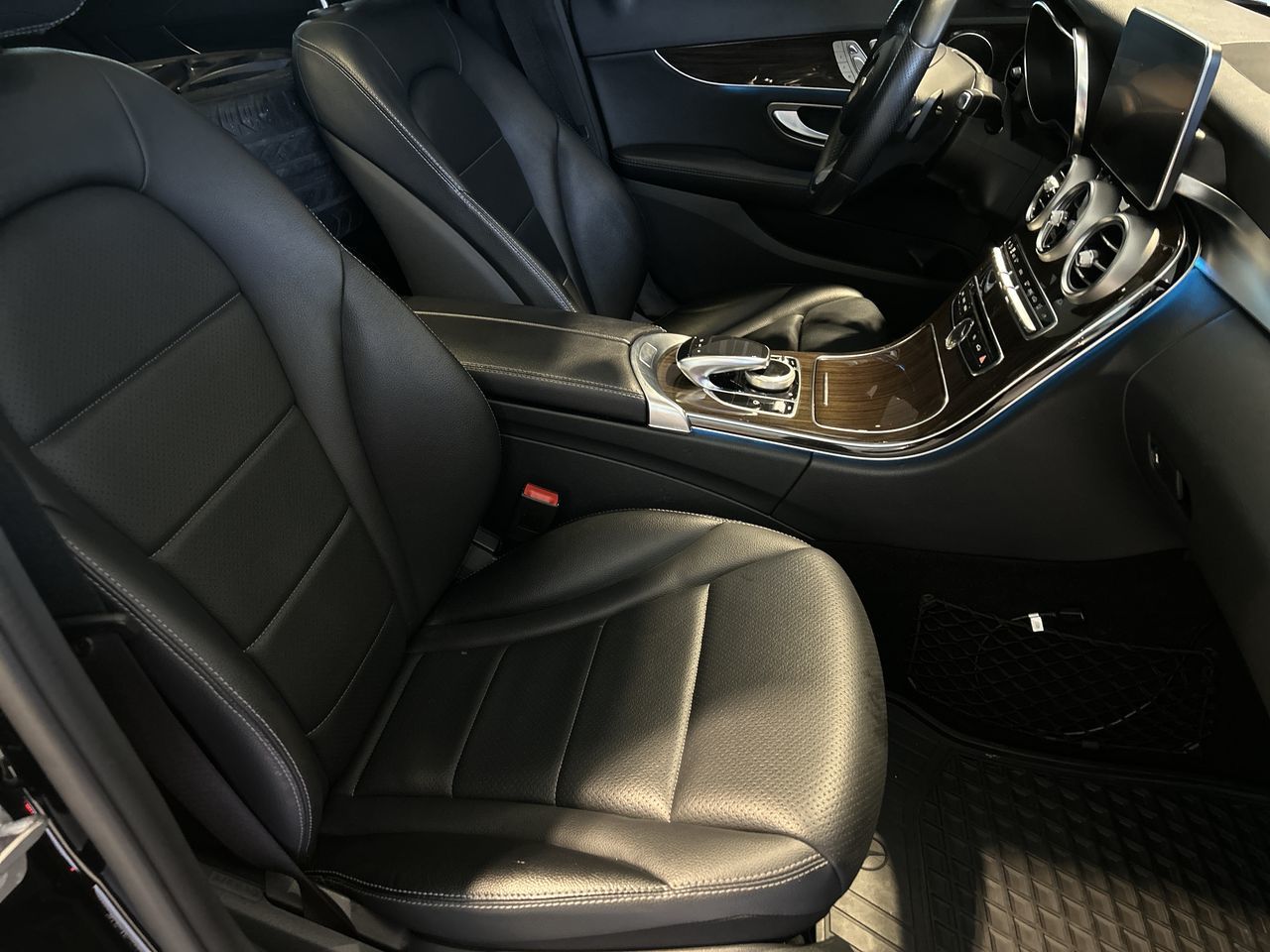 2017 Mercedes-Benz C300 in Toronto, Ontario