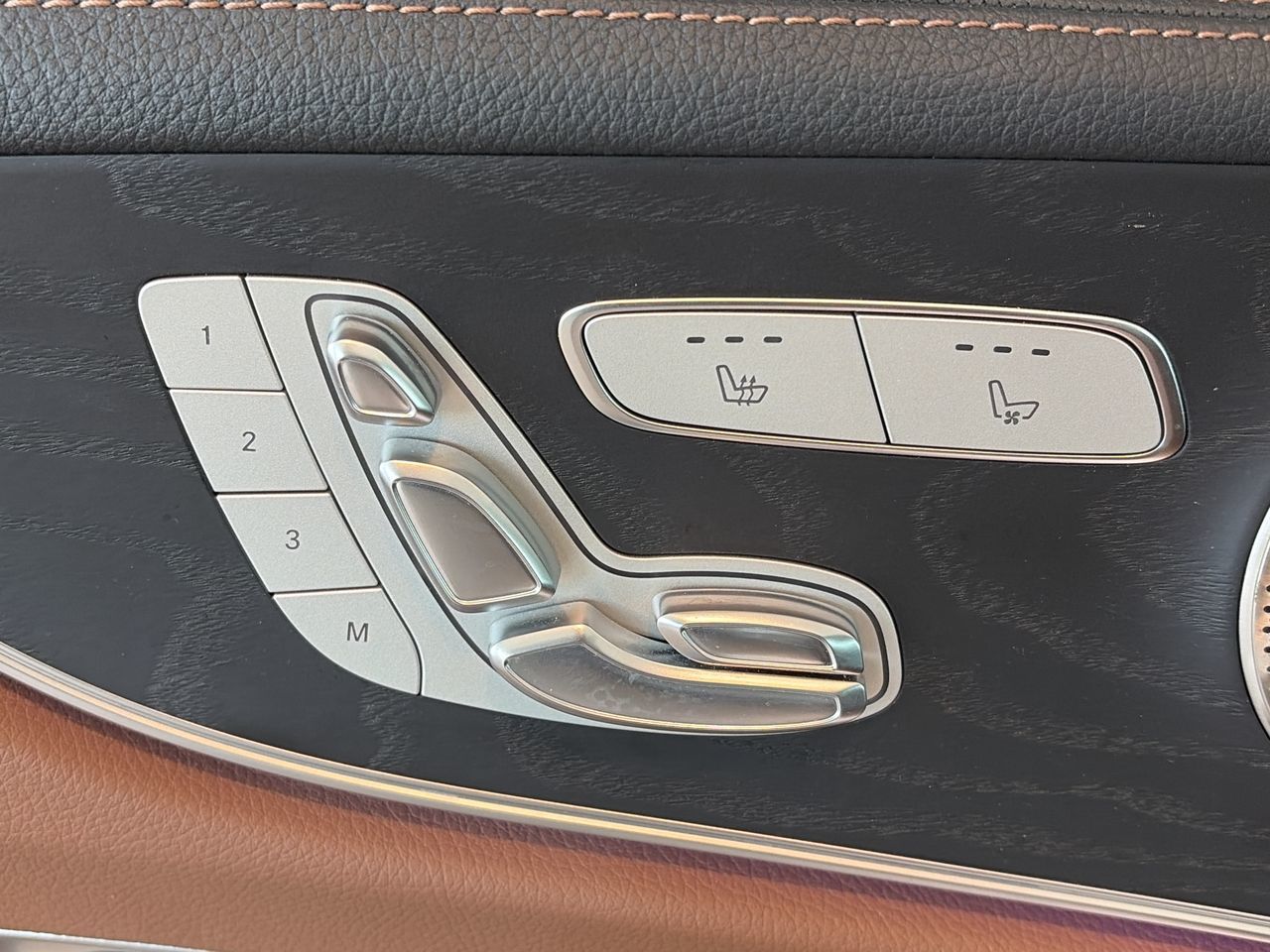 Mercedes-Benz E450  2022 à Toronto, Ontario