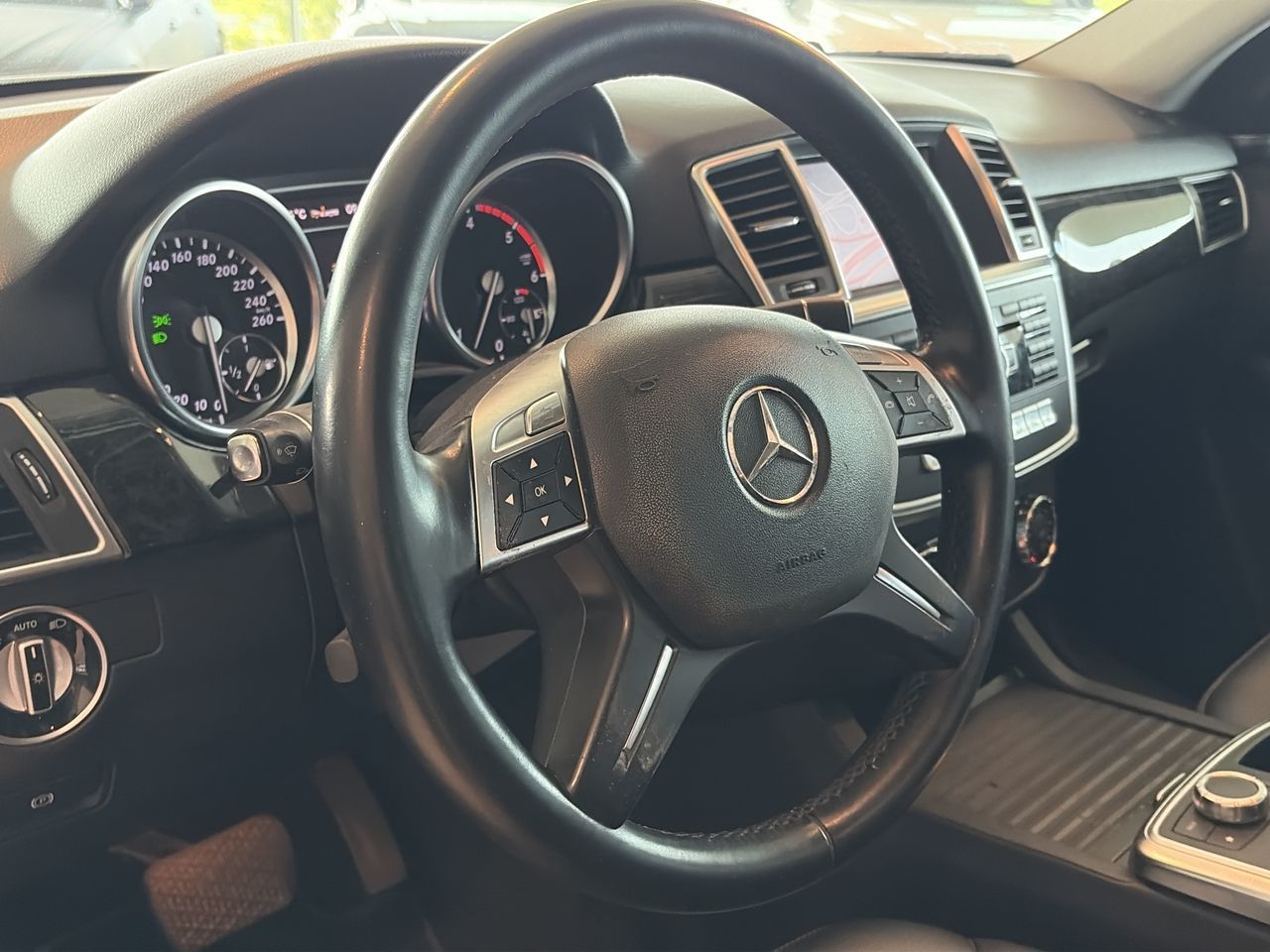 2013 Mercedes-Benz ML350 in Toronto, Ontario