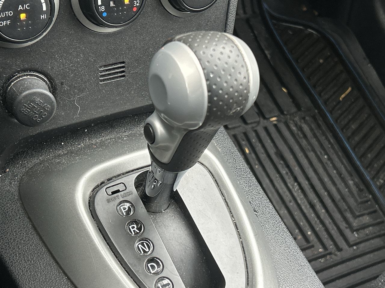 2013 Nissan Rogue in Toronto, Ontario