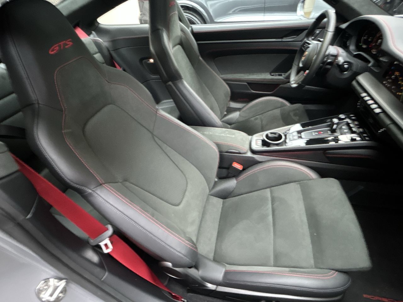 2025 Porsche 911 in Toronto, Ontario