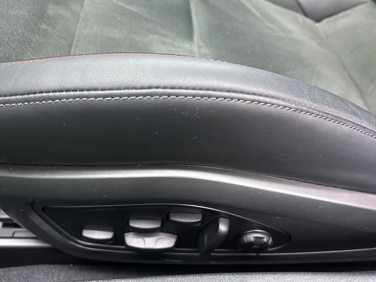 2025 Porsche 911 in Toronto, Ontario