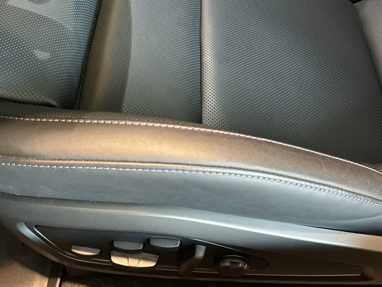 2025 Porsche 911 in Toronto, Ontario