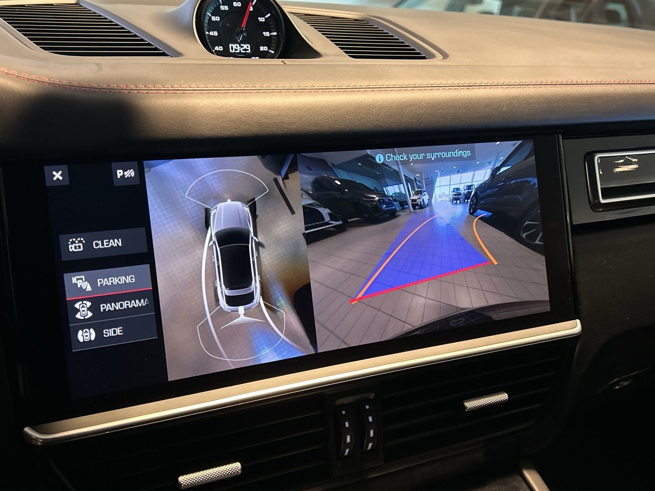 2020 Porsche Cayenne in Toronto, Ontario