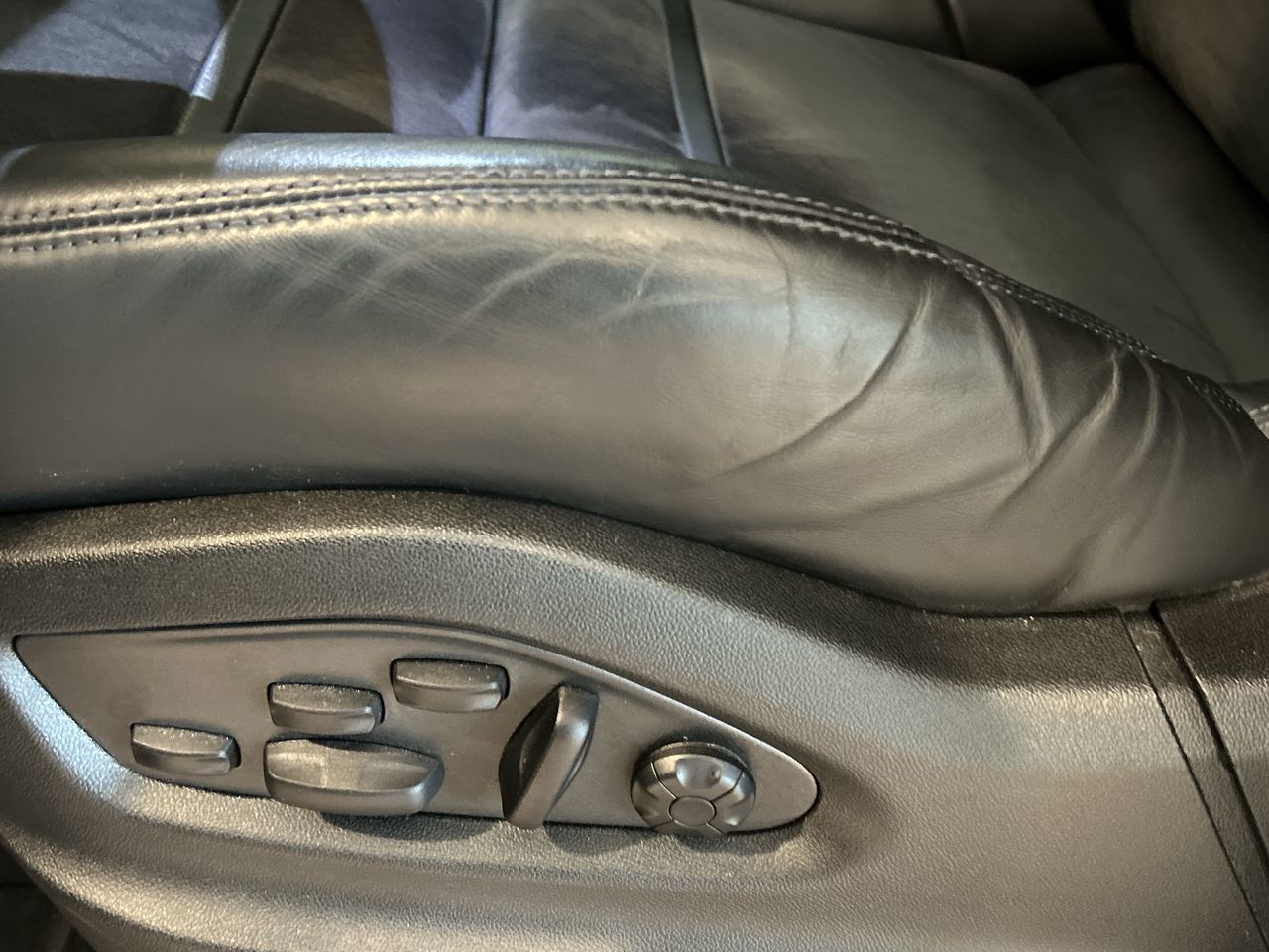 Porsche Cayenne  2023 à Toronto, Ontario