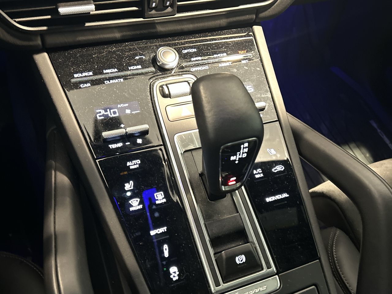 Porsche Cayenne  2023 à Toronto, Ontario