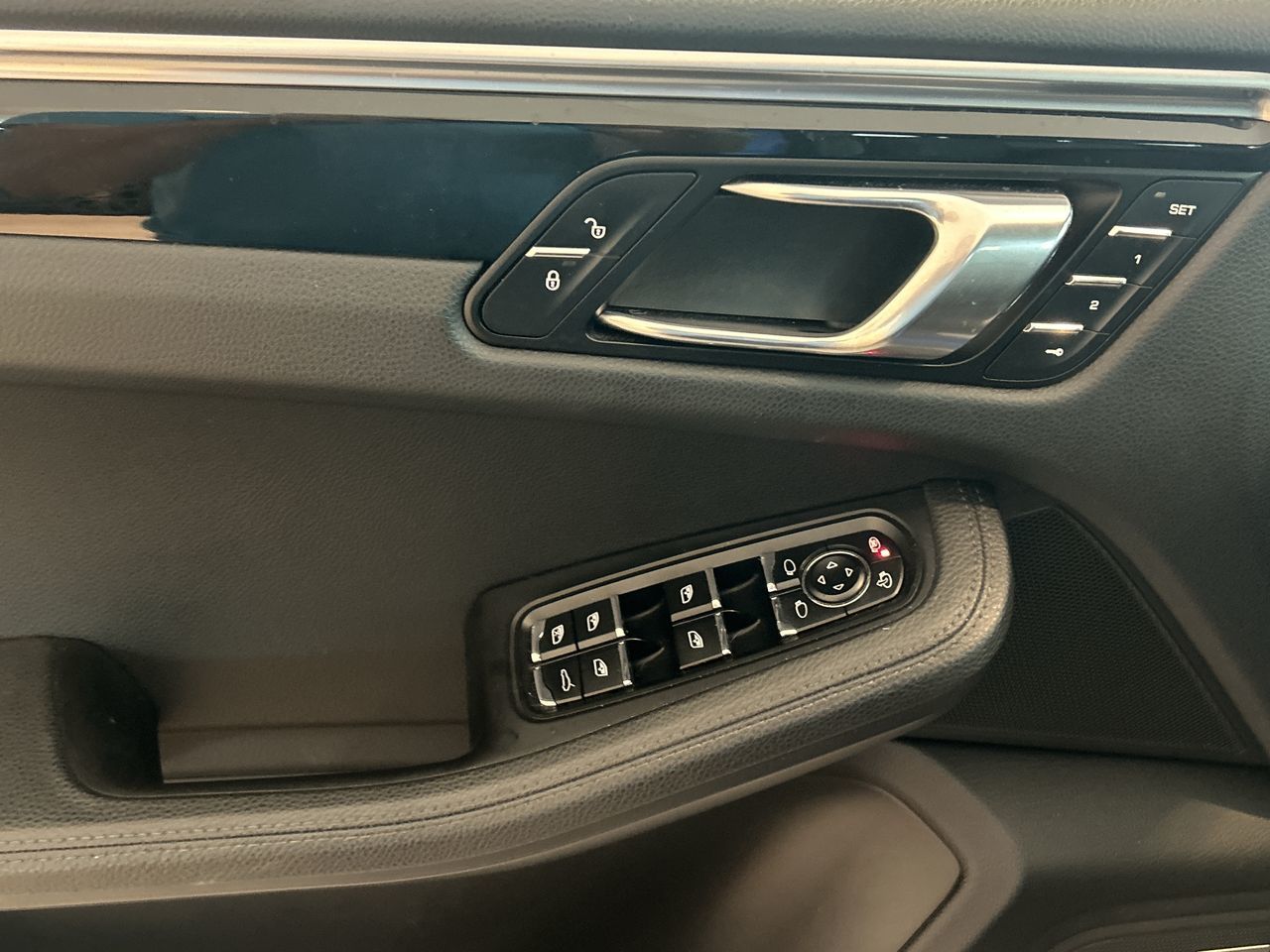 Porsche Macan  2018 à Toronto, Ontario