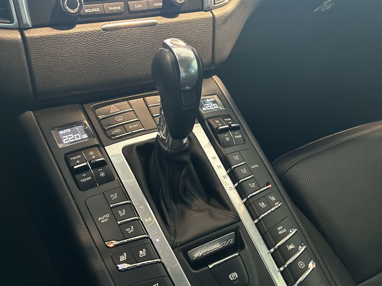 Porsche Macan  2018 à Toronto, Ontario