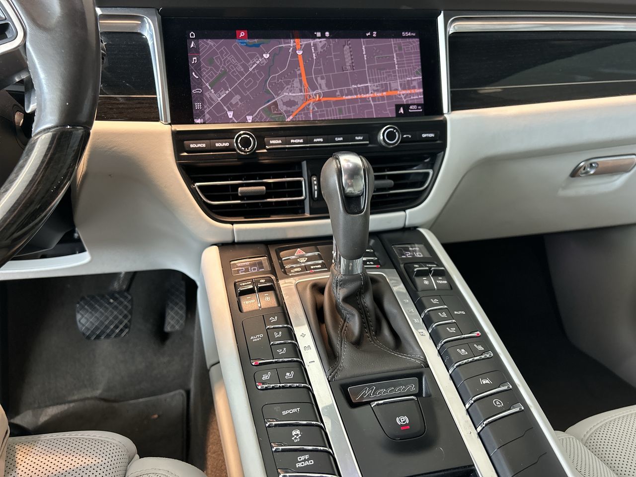 2019 Porsche Macan in Toronto, Ontario