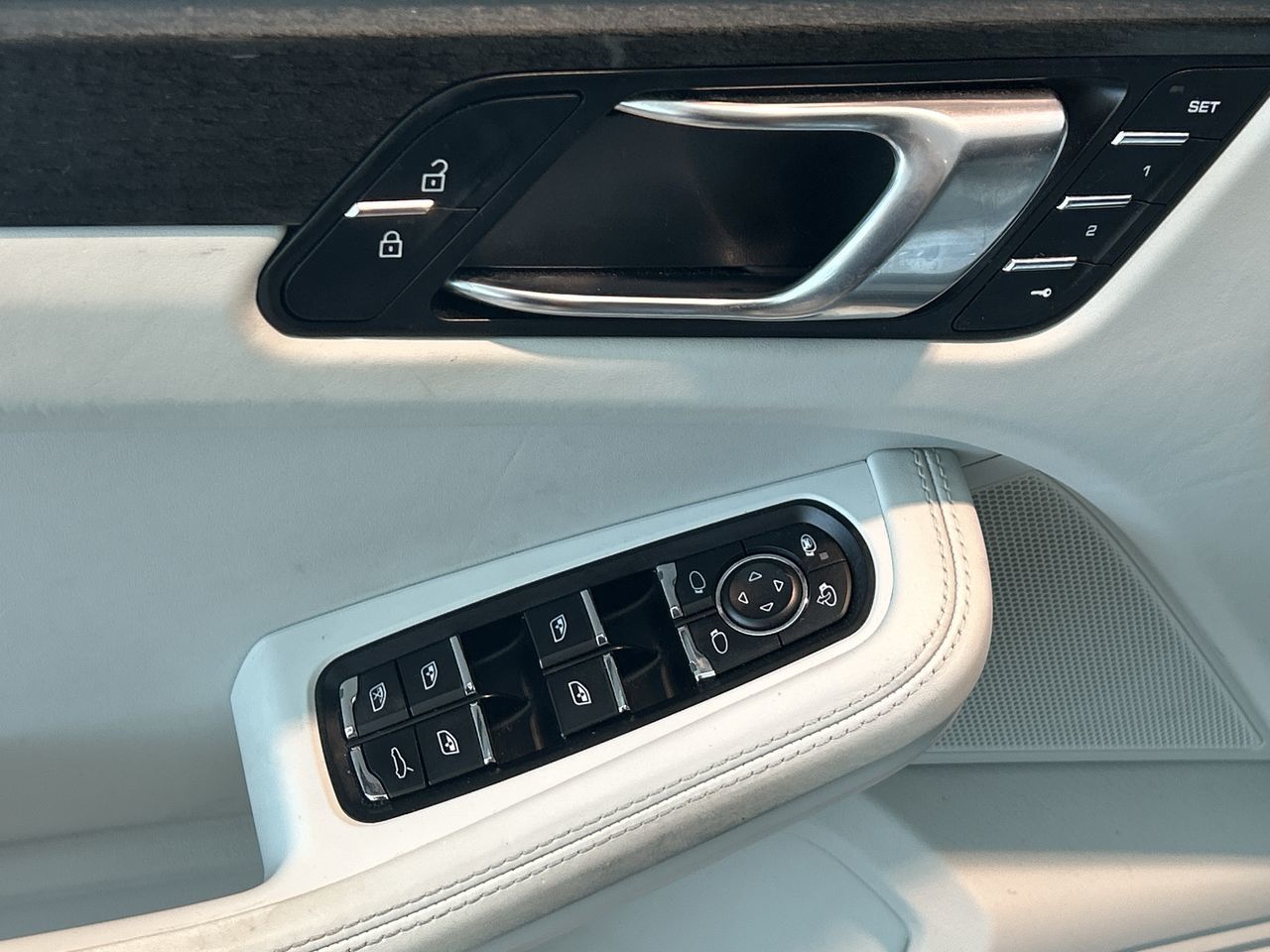 2019 Porsche Macan in Toronto, Ontario