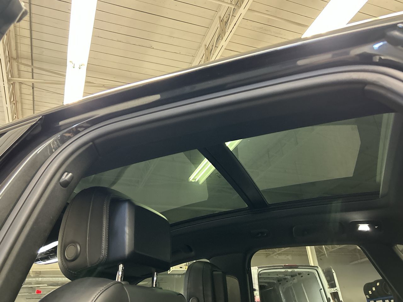 2020 Porsche Macan in Toronto, Ontario