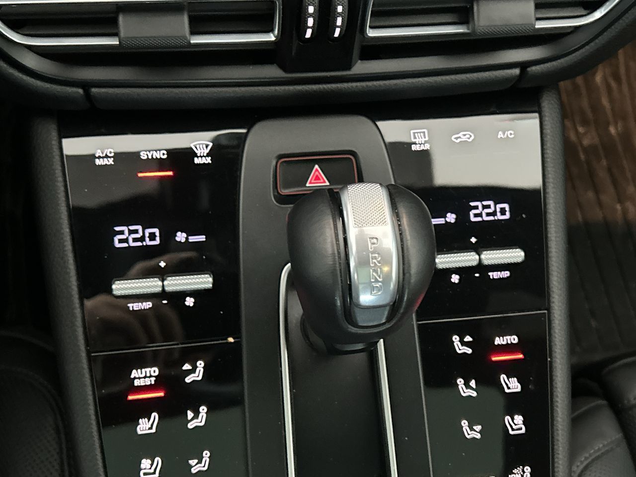 Porsche Macan  2023 à Toronto, Ontario