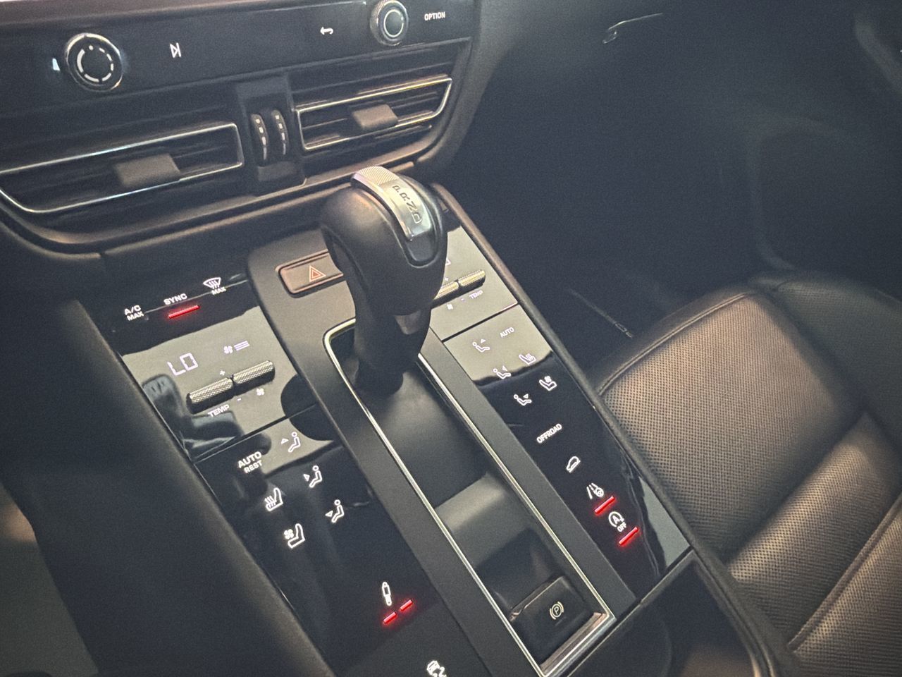 Porsche Macan  2023 à Toronto, Ontario