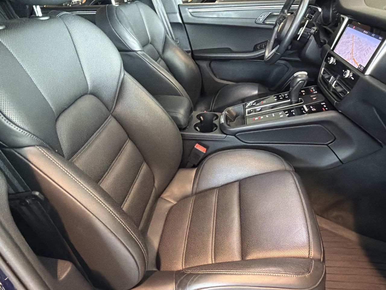 Porsche Macan  2023 à Toronto, Ontario