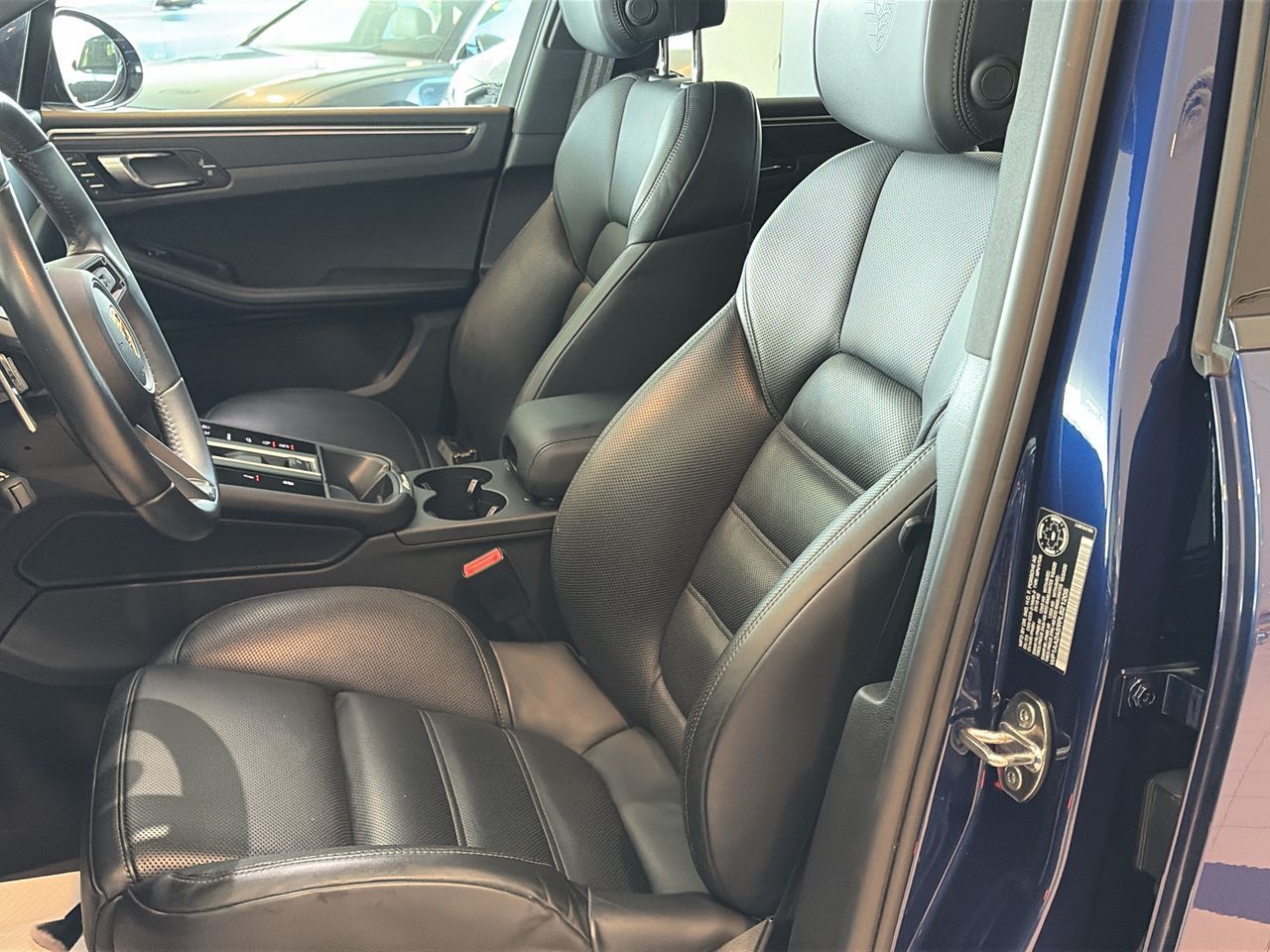 Porsche Macan  2023 à Toronto, Ontario