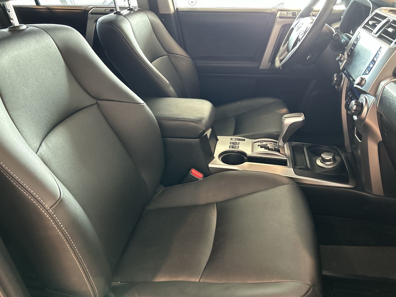 Toyota 4Runner  2023 à Toronto, Ontario