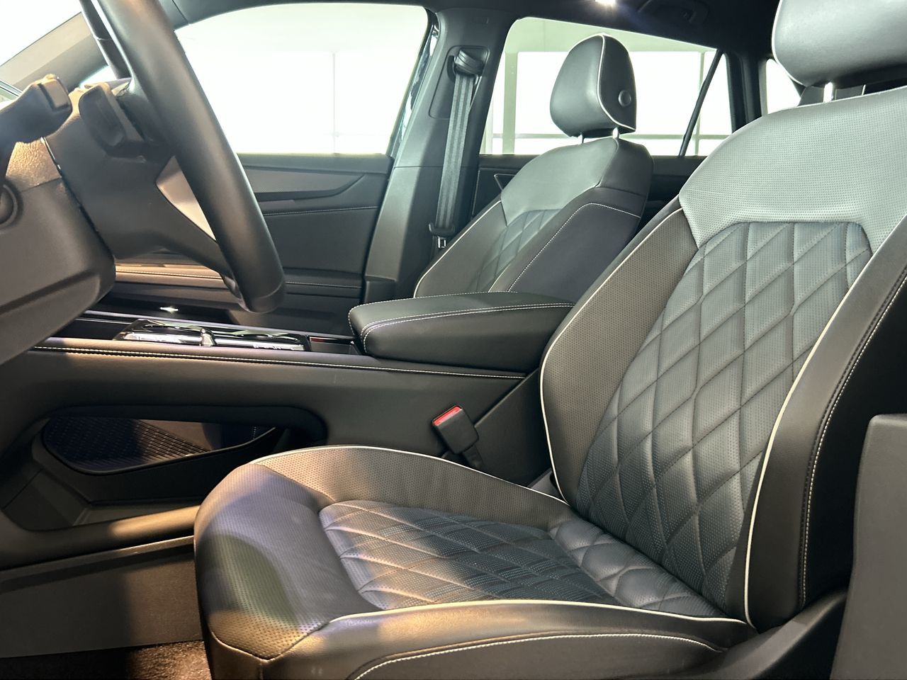 2024 Volkswagen Atlas Cross Sport in Toronto, Ontario