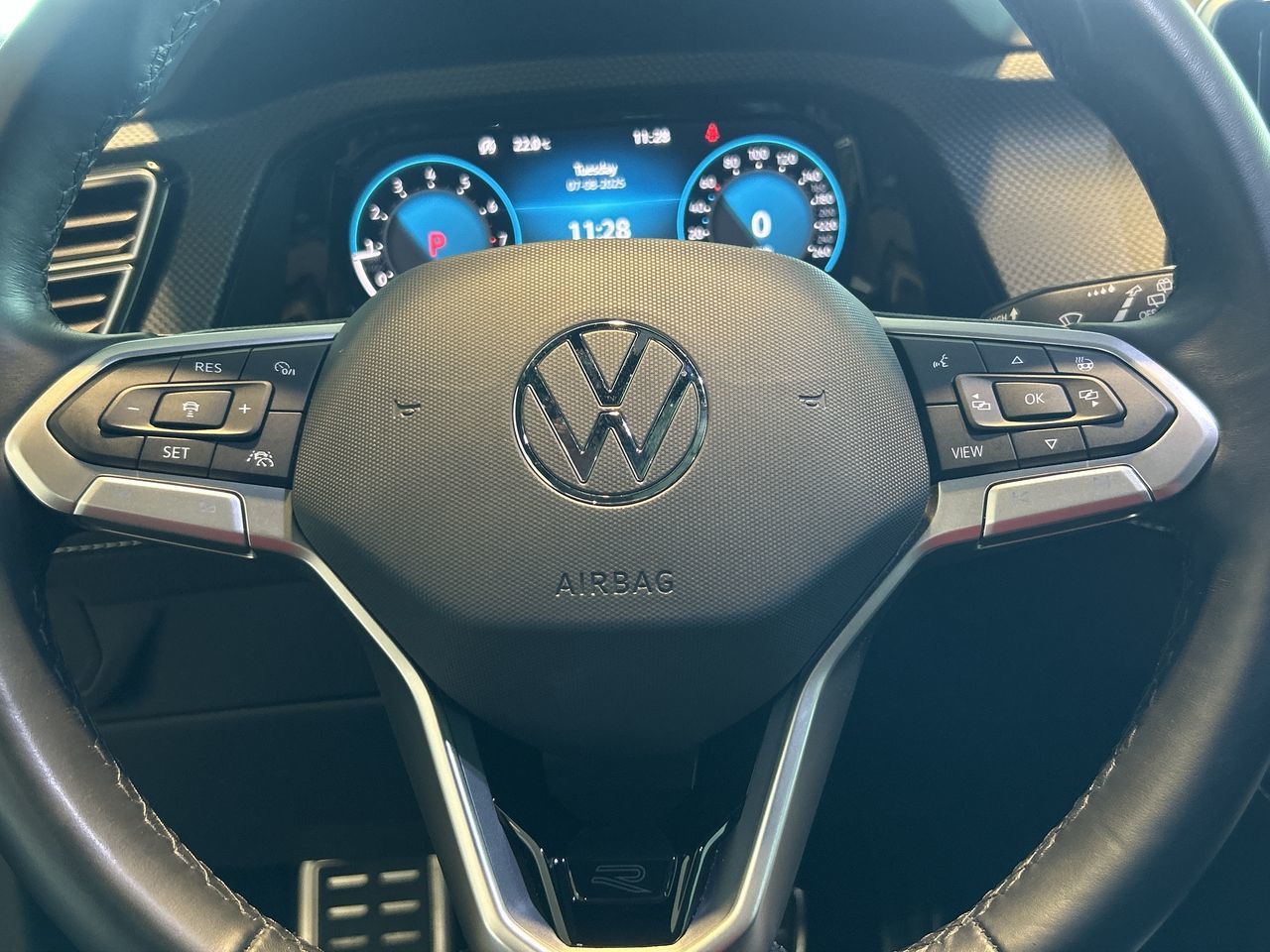 2024 Volkswagen Atlas Cross Sport in Toronto, Ontario
