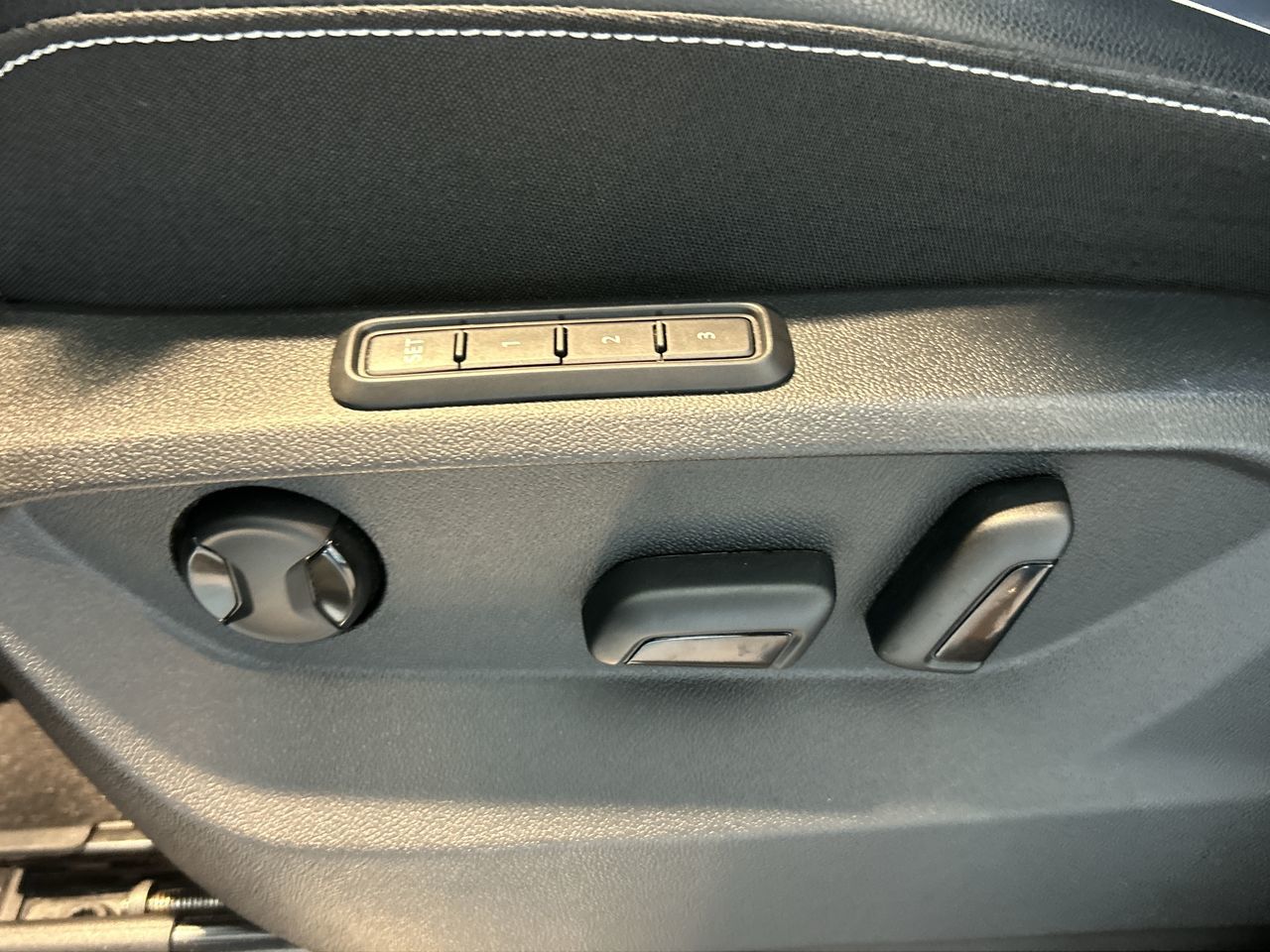 2024 Volkswagen Atlas Cross Sport in Toronto, Ontario
