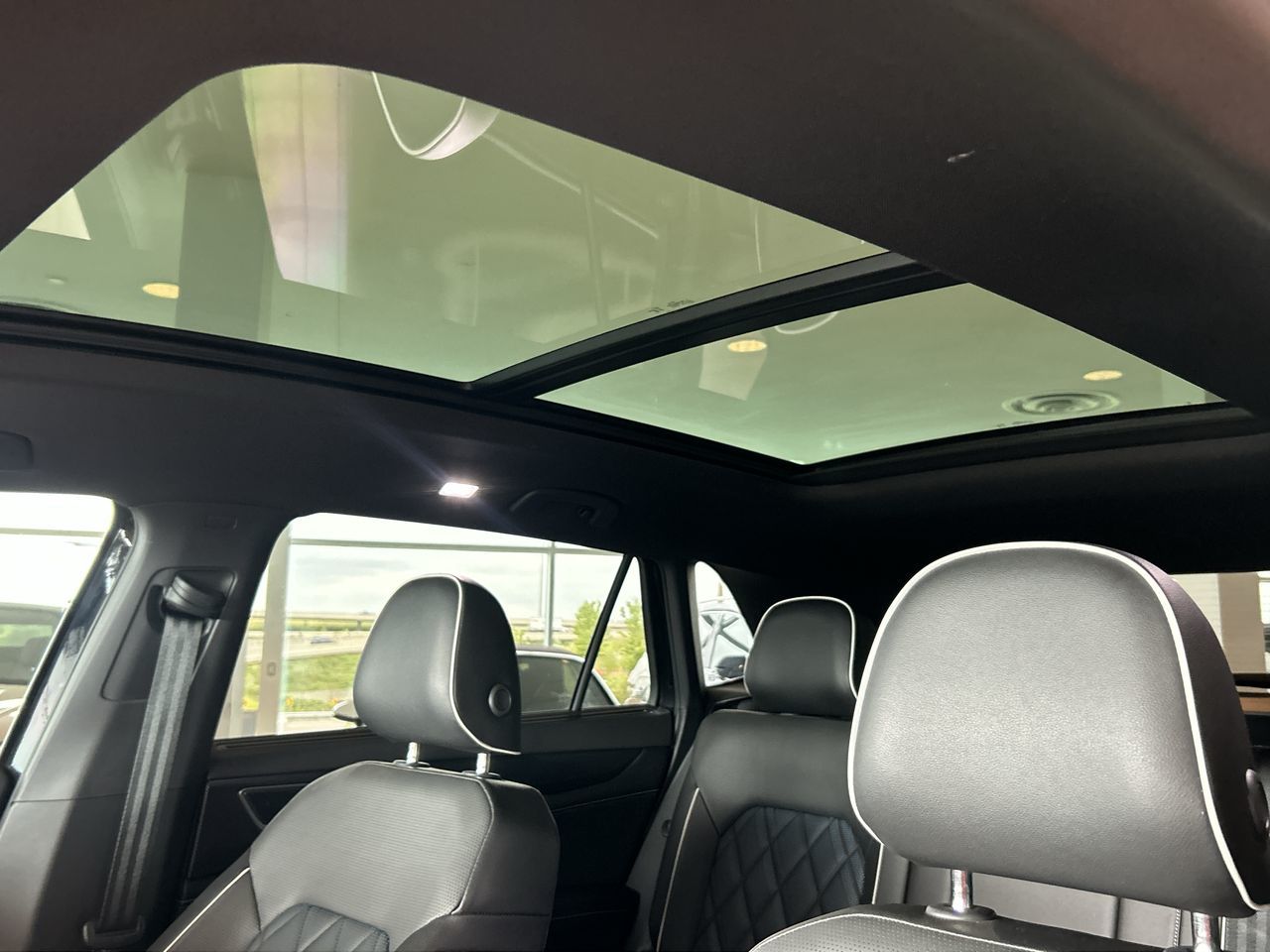 2024 Volkswagen Atlas Cross Sport in Toronto, Ontario