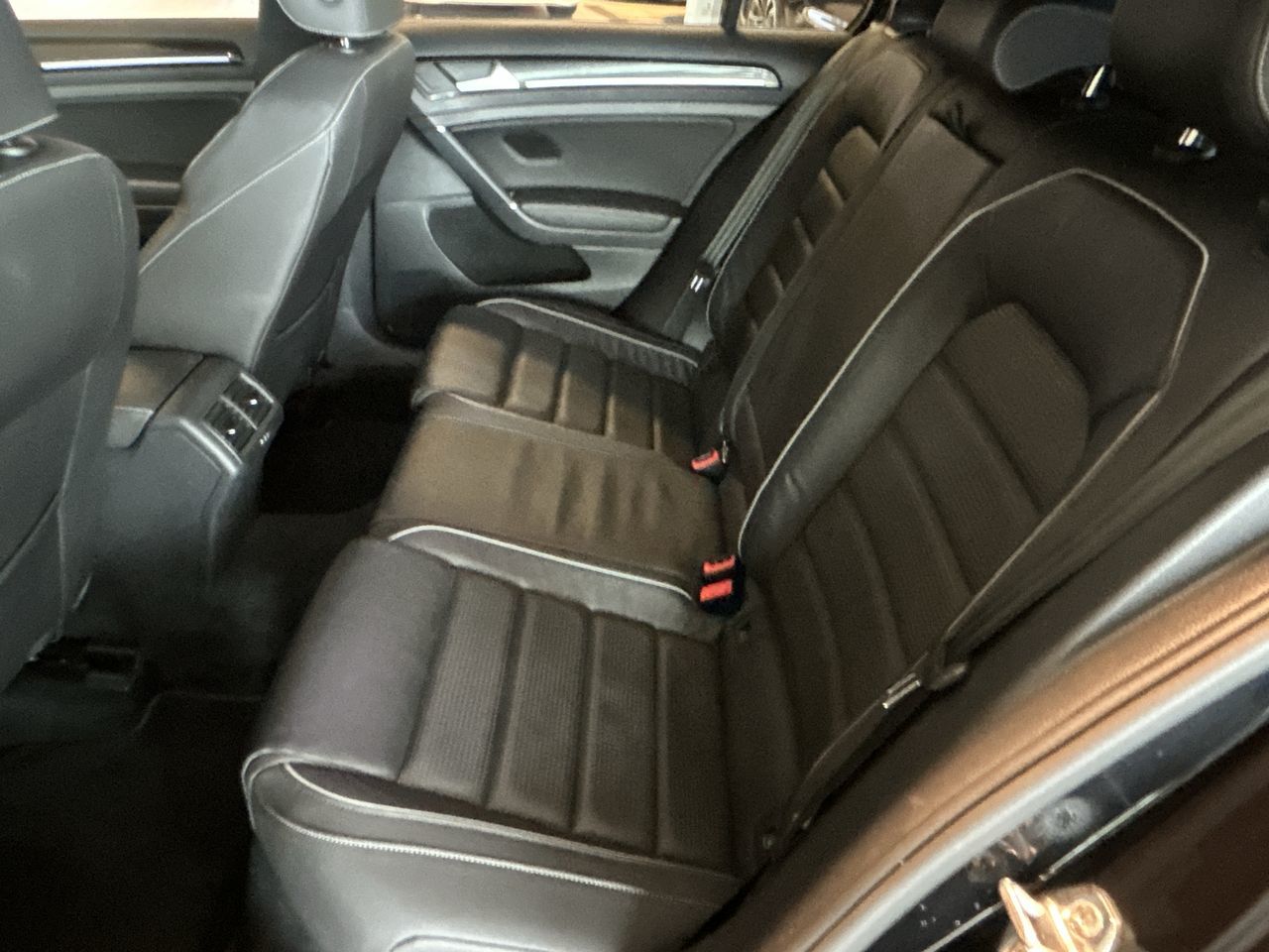 Volkswagen Golf R  2019 à Toronto, Ontario